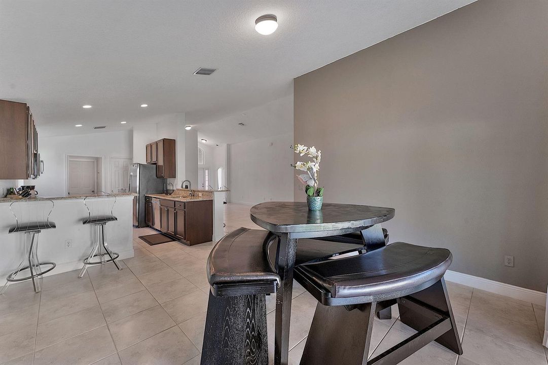 11-web-or-mls-9728 - 011