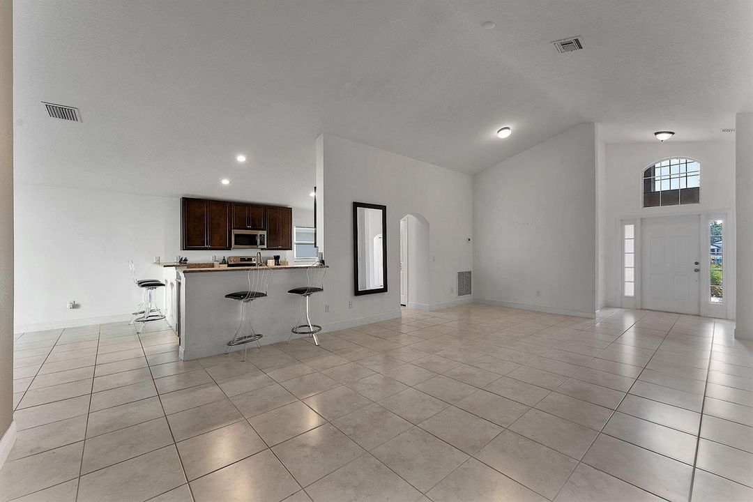 8-web-or-mls-9728 - 008