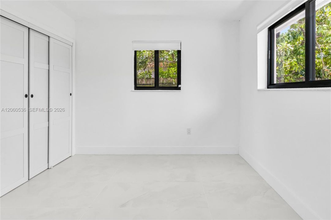 En Venta: $634,900 (4 camas, 3 baños, 1685 Pies cuadrados)
