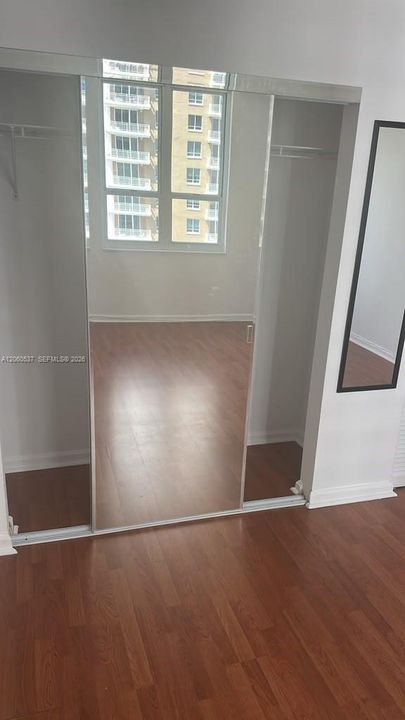 En Venta: $519,900 (1 camas, 1 baños, 806 Pies cuadrados)