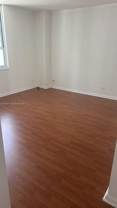 En Venta: $519,900 (1 camas, 1 baños, 806 Pies cuadrados)