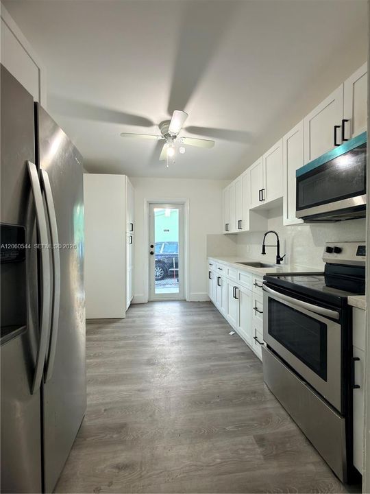 En Venta: $425,000 (2 camas, 1 baños, 780 Pies cuadrados)