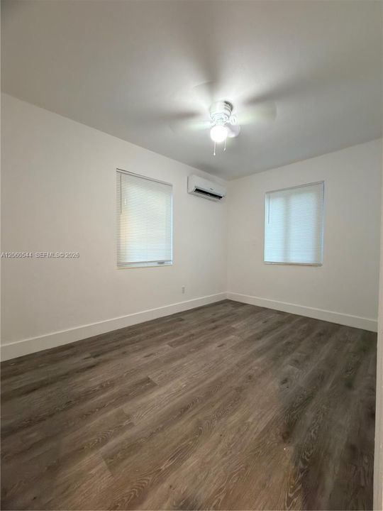 En Venta: $425,000 (2 camas, 1 baños, 780 Pies cuadrados)