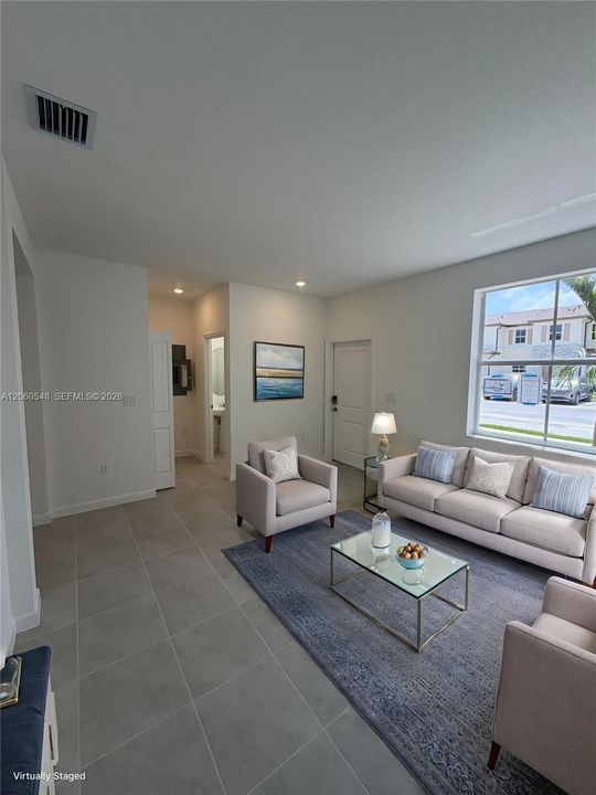 For Rent: $2,400 (3 beds, 2 baths, 0 Square Feet)