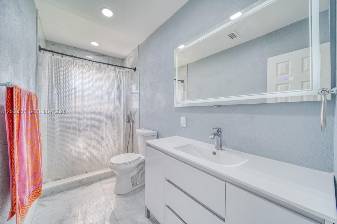 На продажу: $525,000 (3 спален, 2 ванн, 1083 Квадратных фут)