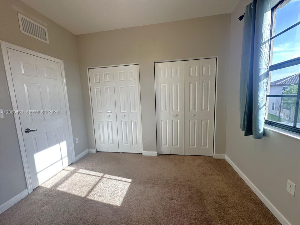 В аренду: $2,900 (3 спален, 2 ванн, 1506 Квадратных фут)