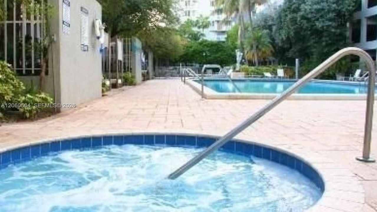 В аренду: $2,200 (1 спален, 1 ванн, 593 Квадратных фут)