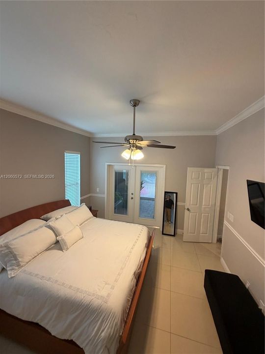En Venta: $395,000 (3 camas, 2 baños, 0 Pies cuadrados)