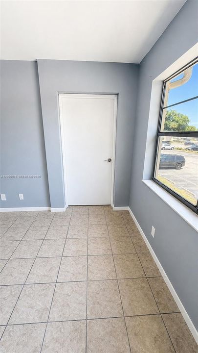 En Venta: $149,900 (1 camas, 1 baños, 690 Pies cuadrados)