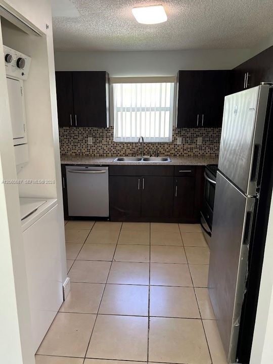 En Renta: $2,300 (3 camas, 2 baños, 1099 Pies cuadrados)