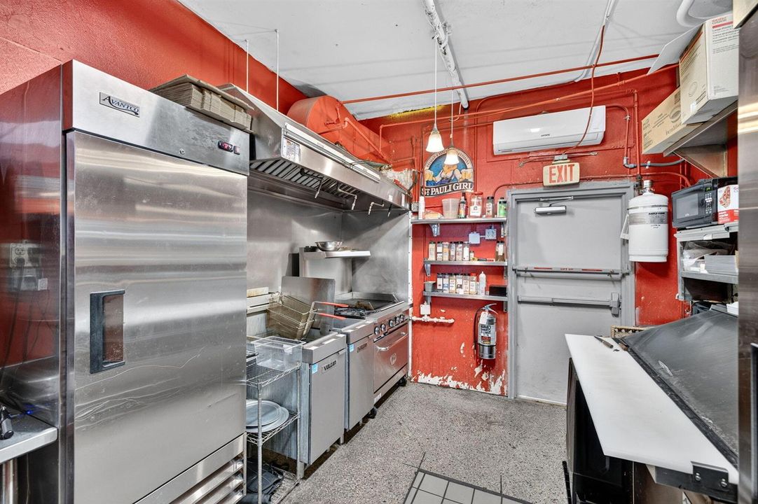 16-web-or-mls-699A2297