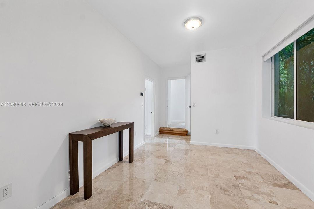 For Sale: $3,200,000 (4 beds, 2 baths, 2436 Square Feet)