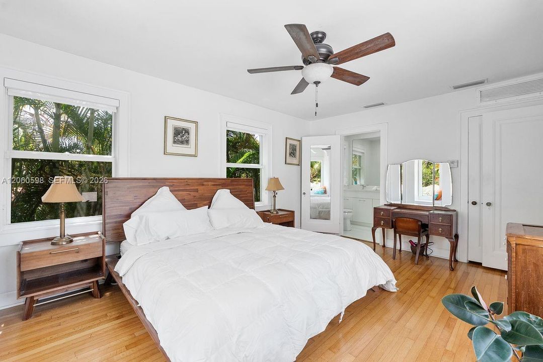 For Sale: $3,200,000 (4 beds, 2 baths, 2436 Square Feet)