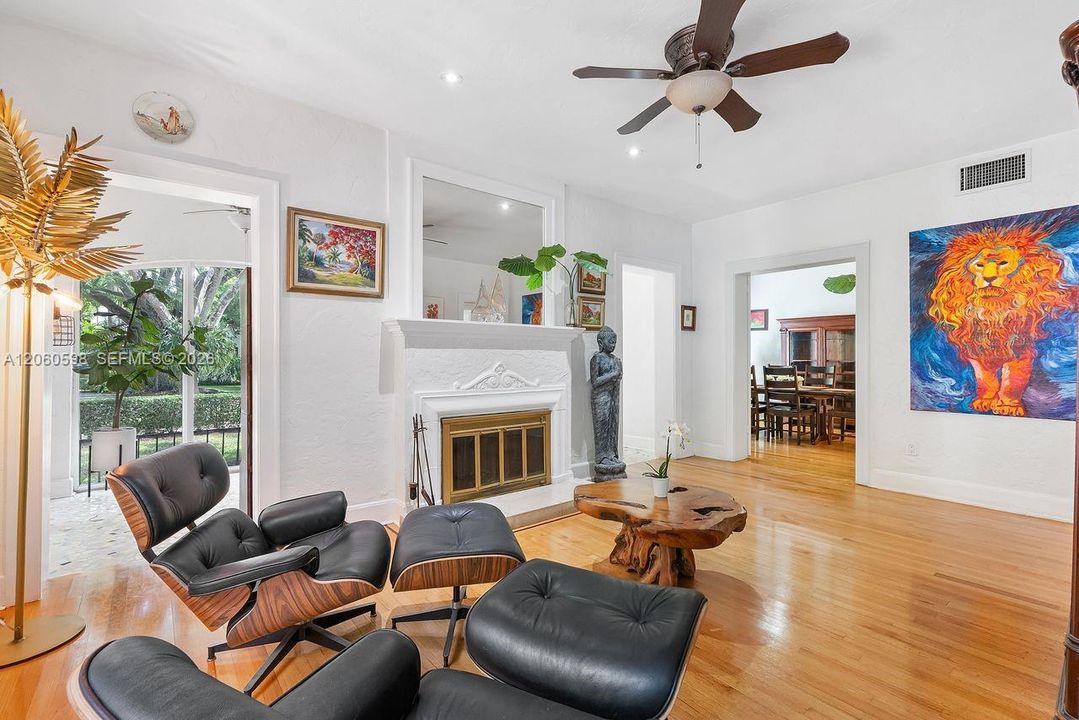 For Sale: $3,200,000 (4 beds, 2 baths, 2436 Square Feet)