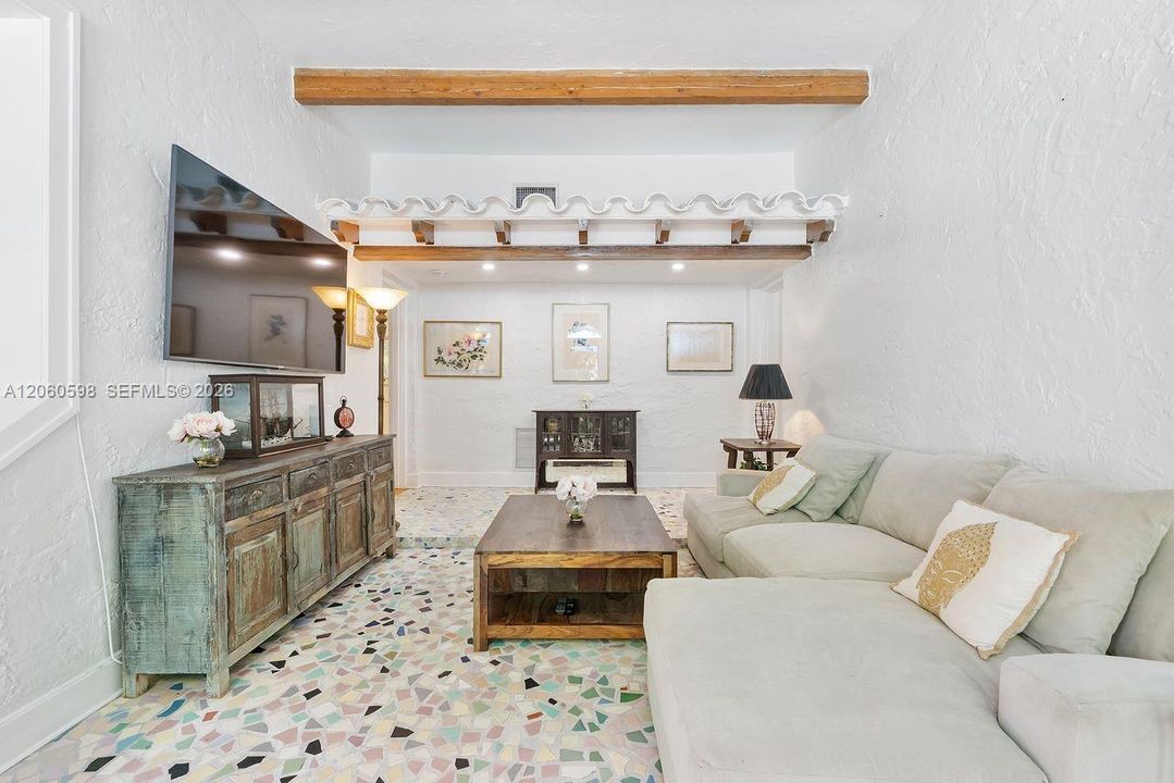 For Sale: $3,200,000 (4 beds, 2 baths, 2436 Square Feet)