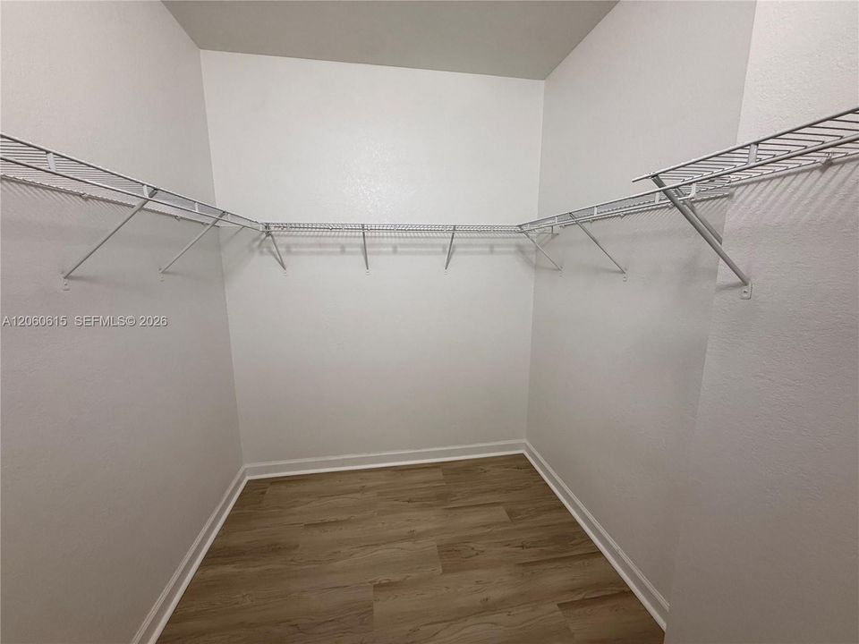 В аренду: $3,350 (4 спален, 3 ванн, 2312 Квадратных фут)