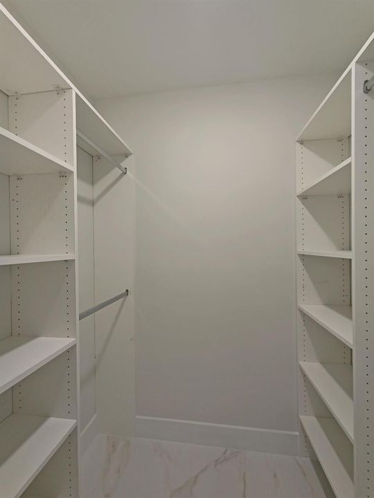Customized Walk-in Closet