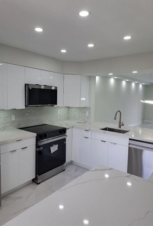 Bright Kitchen