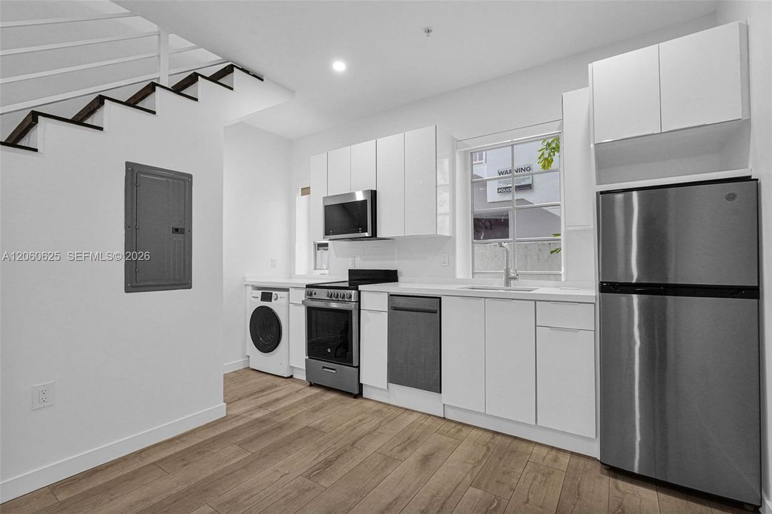 В аренду: $2,400 (1 спален, 1 ванн, 511 Квадратных фут)