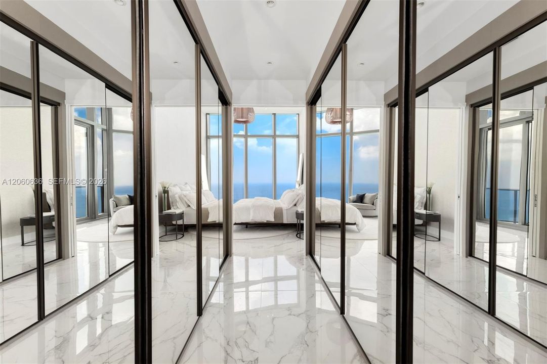 На продажу: $6,450,000 (3 спален, 4 ванн, 3080 Квадратных фут)