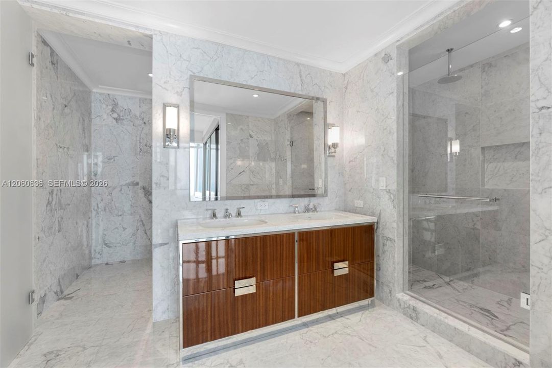 На продажу: $6,450,000 (3 спален, 4 ванн, 3080 Квадратных фут)