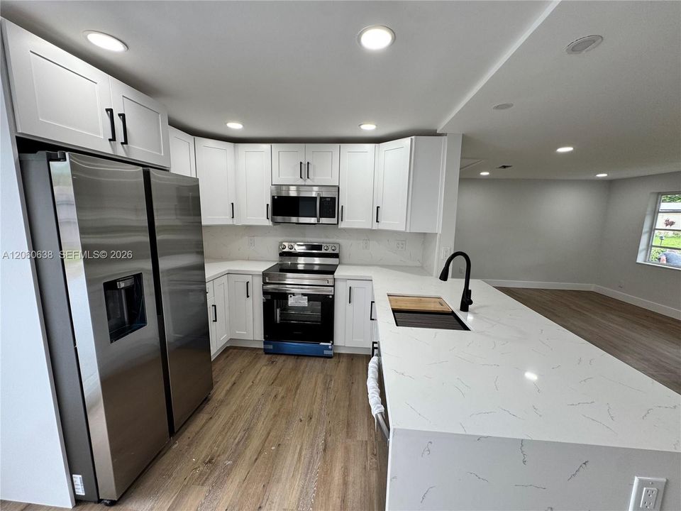 Open Kitchen
