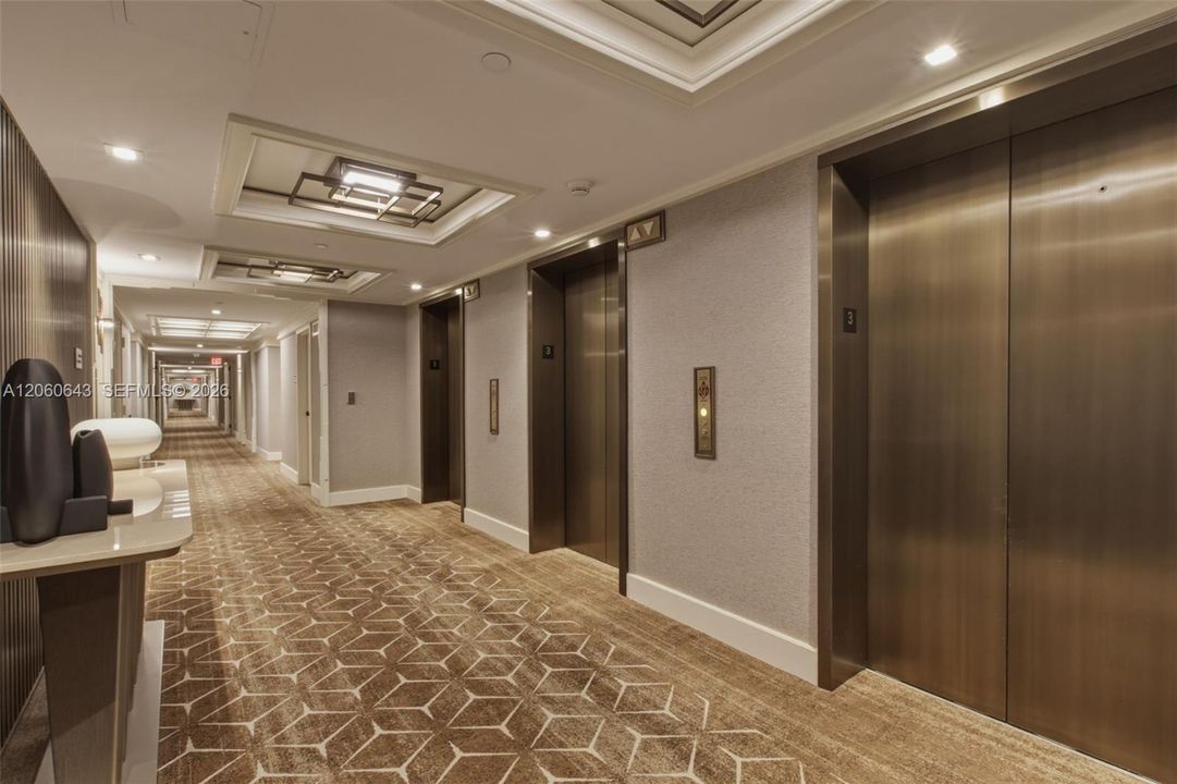 В аренду: $11,000 (3 спален, 3 ванн, 2614 Квадратных фут)