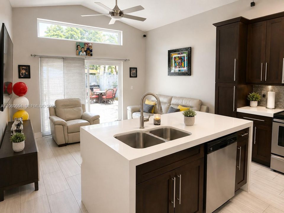 For Rent: $5,100 (4 beds, 2 baths, 1477 Square Feet)