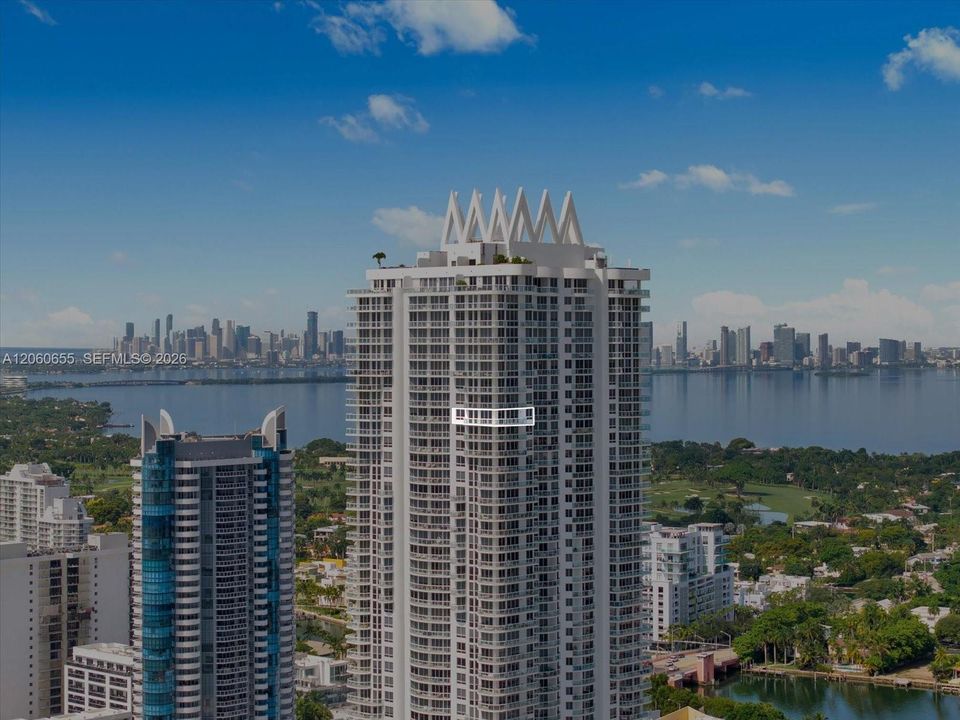 For Rent: $11,000 (3 beds, 2 baths, 1761 Square Feet)