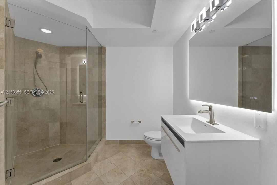 For Rent: $11,000 (3 beds, 2 baths, 1761 Square Feet)