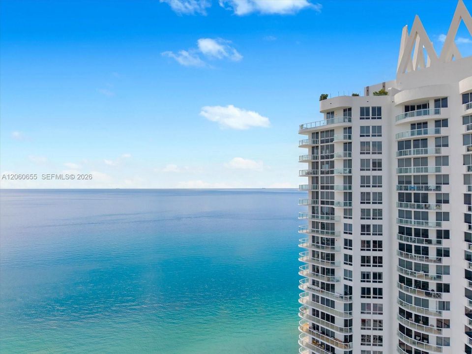 For Rent: $11,000 (3 beds, 2 baths, 1761 Square Feet)