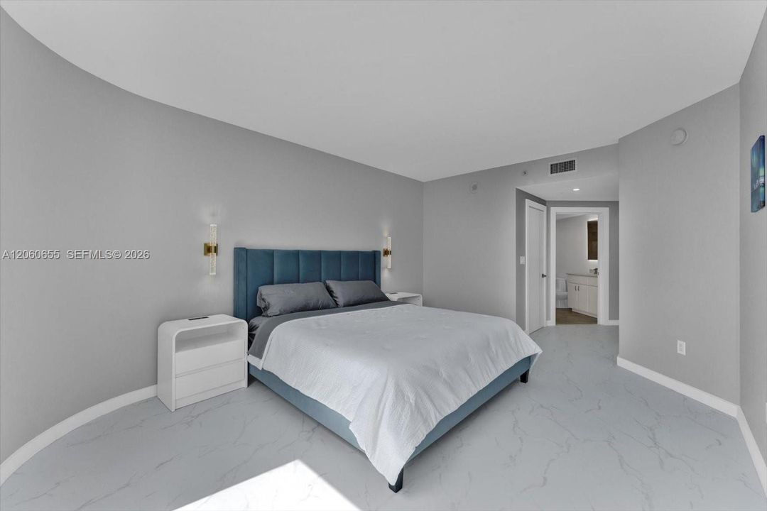 For Rent: $11,000 (3 beds, 2 baths, 1761 Square Feet)