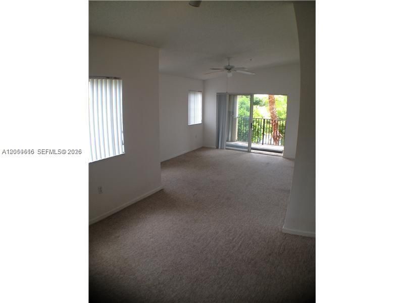 В аренду: $1,950 (1 спален, 1 ванн, 700 Квадратных фут)