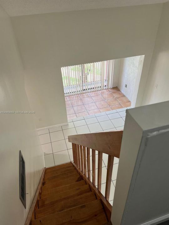 В аренду: $2,500 (2 спален, 2 ванн, 1000 Квадратных фут)