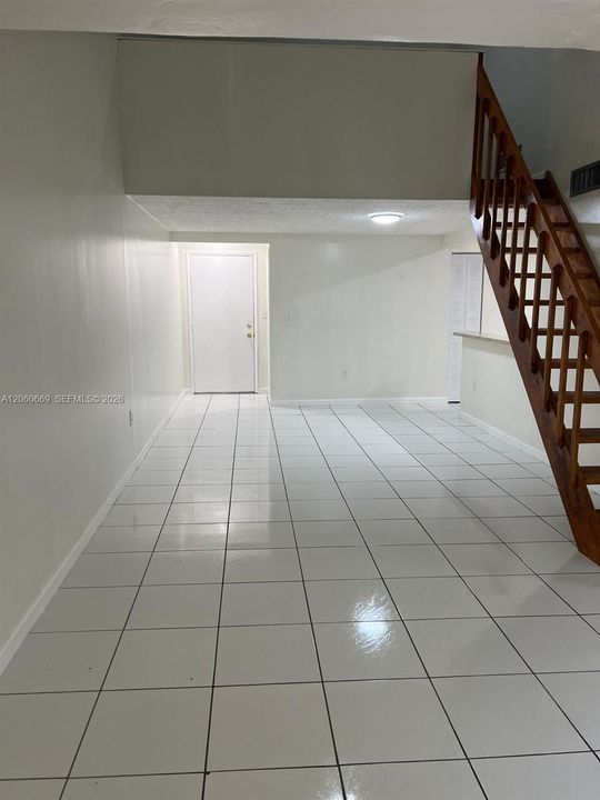 В аренду: $2,500 (2 спален, 2 ванн, 1000 Квадратных фут)