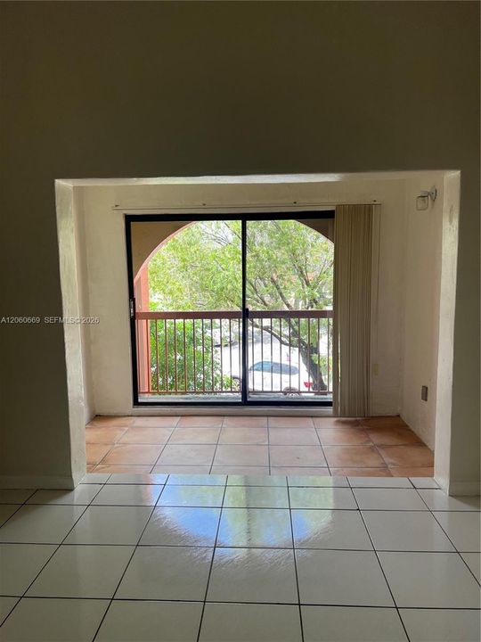 В аренду: $2,500 (2 спален, 2 ванн, 1000 Квадратных фут)