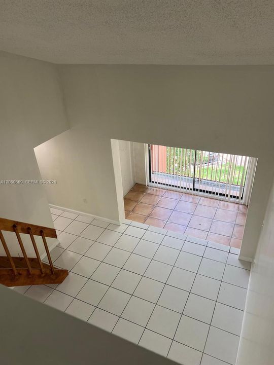 В аренду: $2,500 (2 спален, 2 ванн, 1000 Квадратных фут)