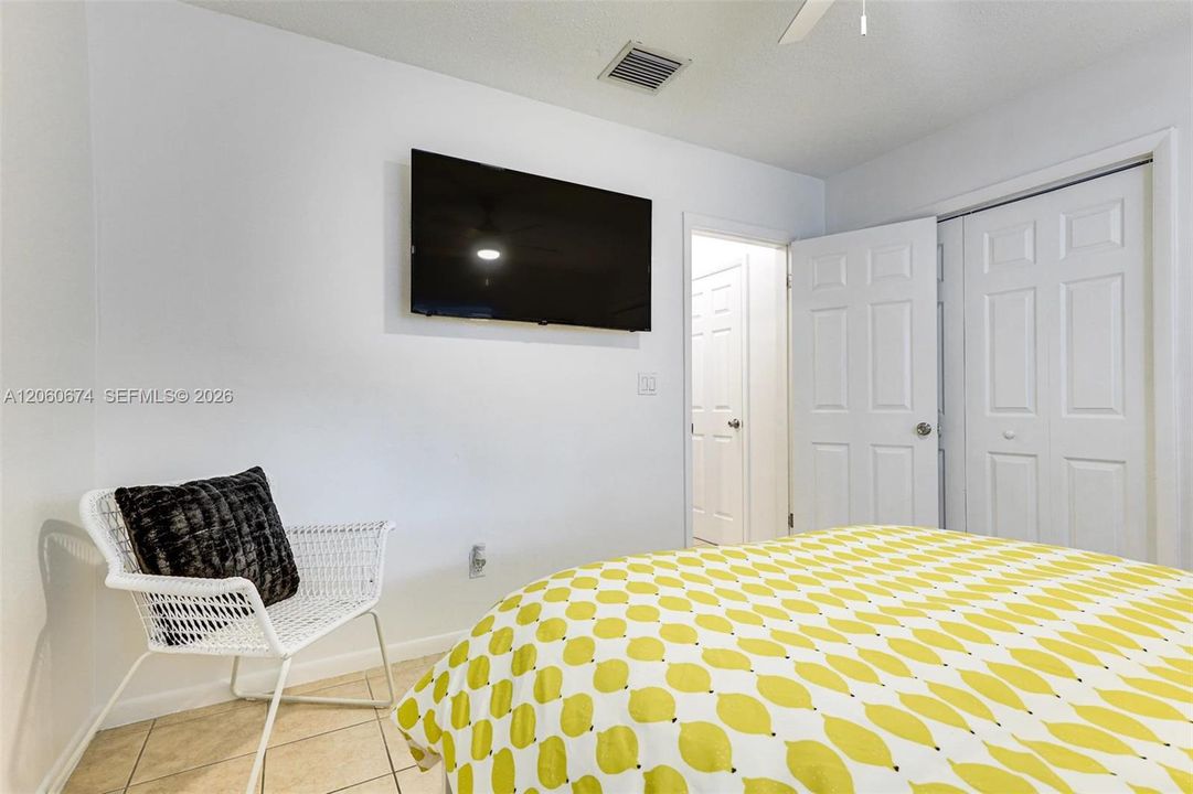 For Sale: $1,195,000 (0 beds, 0 baths, 2151 Square Feet)