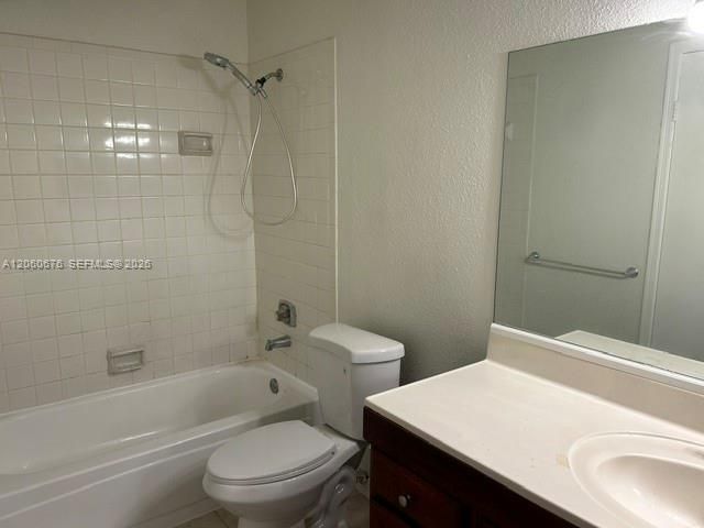 В аренду: $1,700 (1 спален, 1 ванн, 780 Квадратных фут)