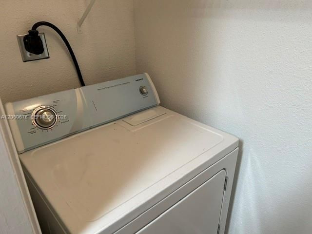 В аренду: $1,700 (1 спален, 1 ванн, 780 Квадратных фут)