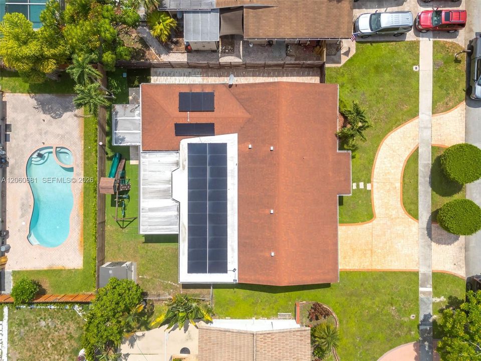 На продажу: $740,000 (4 спален, 2 ванн, 2136 Квадратных фут)