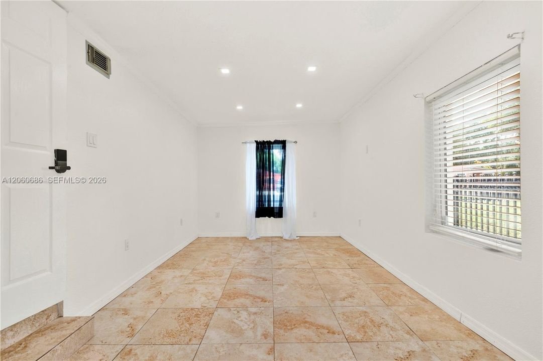 En Renta: $3,300 (3 camas, 2 baños, 1288 Pies cuadrados)