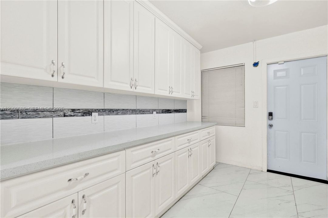 En Renta: $3,300 (3 camas, 2 baños, 1288 Pies cuadrados)