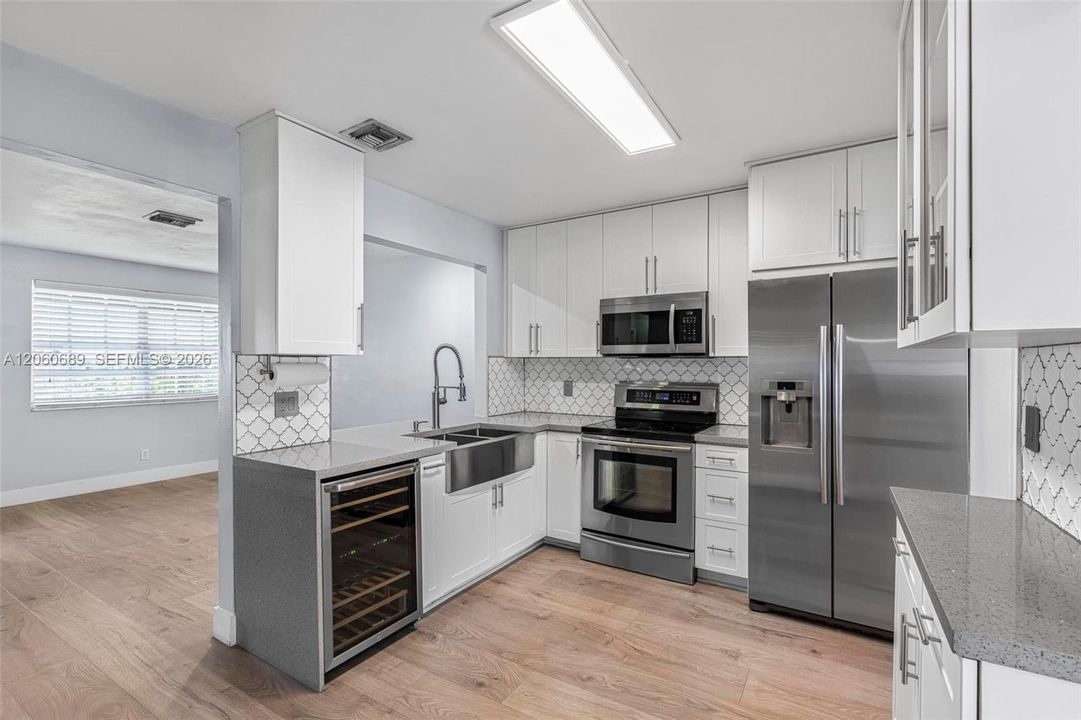 En Venta: $499,999 (3 camas, 1 baños, 991 Pies cuadrados)