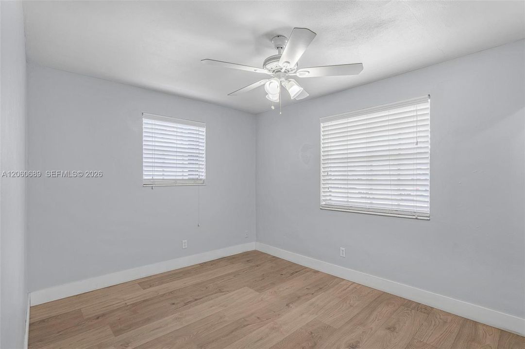En Venta: $499,999 (3 camas, 1 baños, 991 Pies cuadrados)