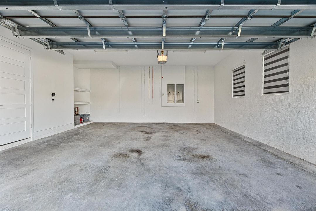 2 Car Garage