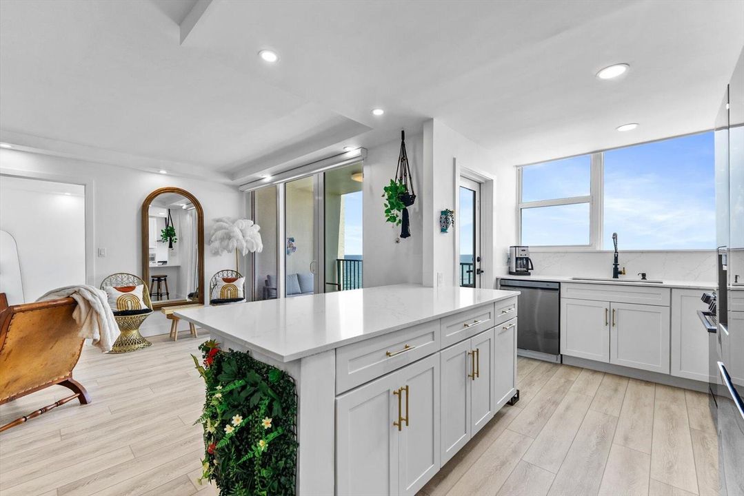 OCEAN VIEW KITCHEN