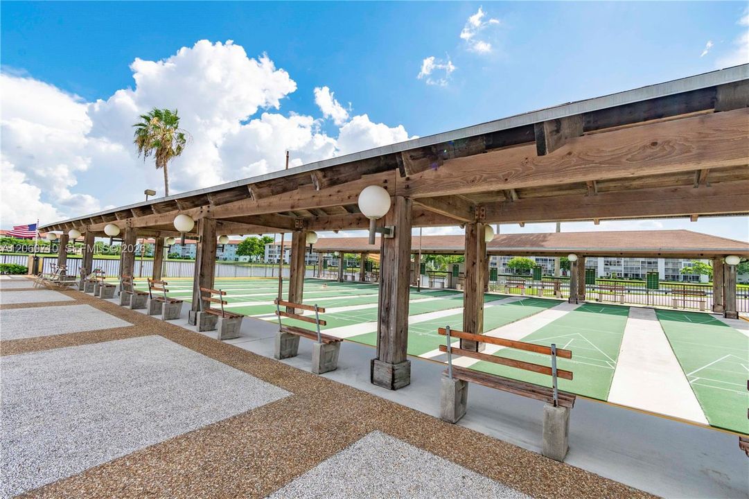 En Venta: $175,000 (2 camas, 2 baños, 1364 Pies cuadrados)