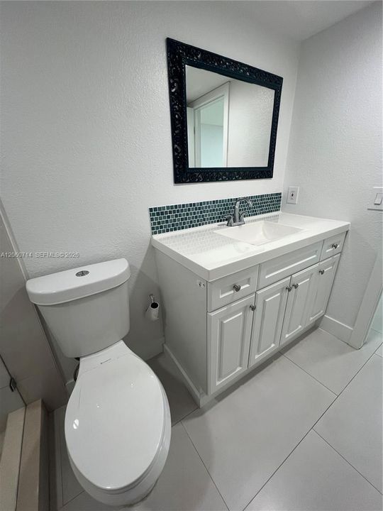 В аренду: $2,500 (2 спален, 2 ванн, 838 Квадратных фут)