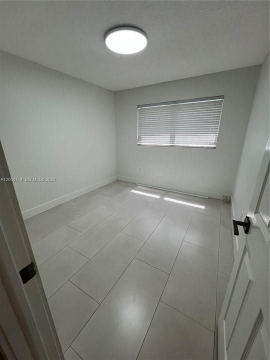 В аренду: $2,500 (2 спален, 2 ванн, 838 Квадратных фут)